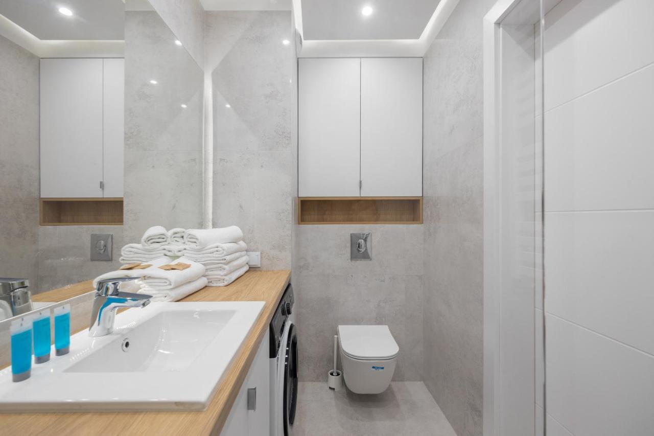 Aurora Prime Apartment Варшава Екстер'єр фото